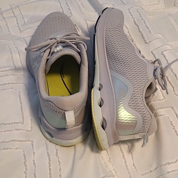 RYKA 8W Accelerate - Picture 2 of 4